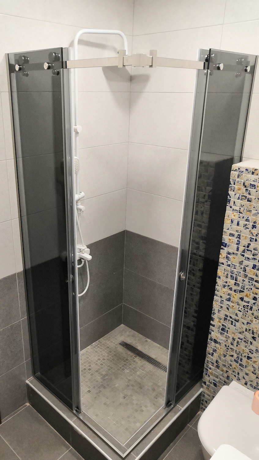 Душевые уголки Comfort NEW